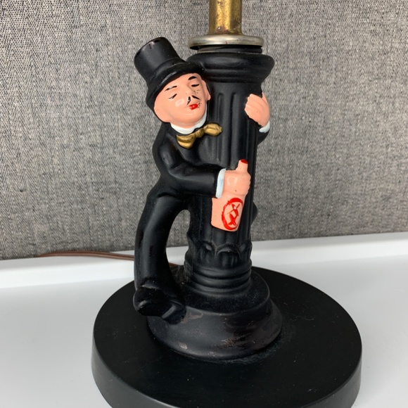 Vintage Charlie Chaplin Bar Lamp Hobo Drunk Lamp Post Glass Table Light - Picture 6 of 11